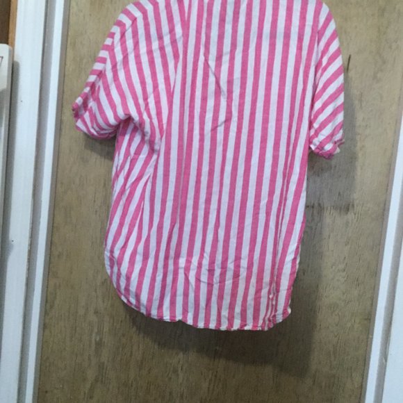 Charlie B Stripped pink and white button front short sleeve shirt medium - Picture 5 of 5